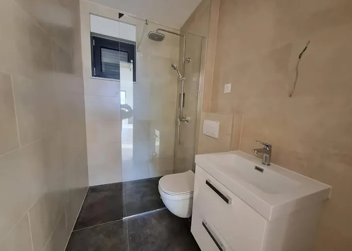 Punta Planka Premium With Sea View דירה *