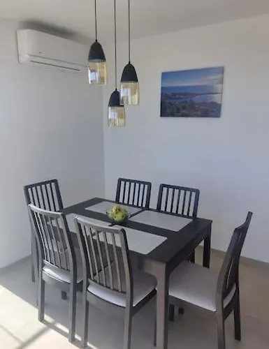 Daire Punta Planka Premium With Sea View