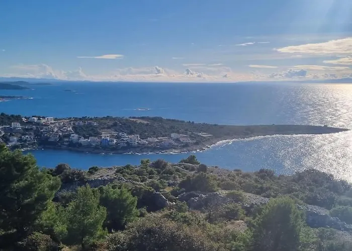 Daire Punta Planka Premium With Sea View *